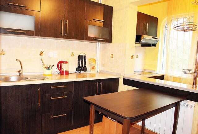 Апартаменты Apartment on 20 Line, 44 Алматы-26